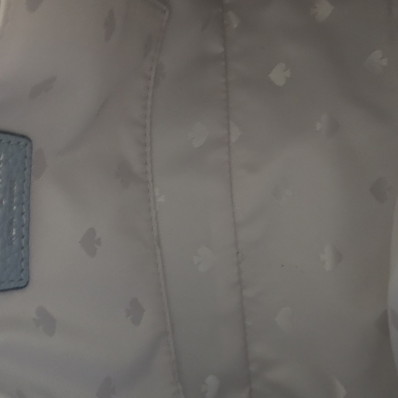 Kate Spade Light Gray Hanna Southport Avenue Crossbody Pebble Leather Bag - Picture 7 of 17